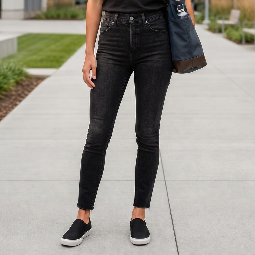 AGOLDE Sophie High Rise Crop Skinny Jeans 27 Raw Hem A051-844